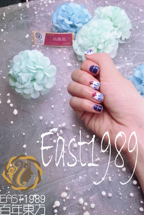  青花美甲怎么做？保定東方技工學(xué)校教你巧做美甲！