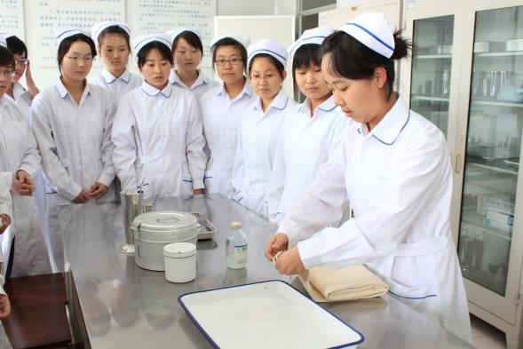 北京護理學(xué)校高級護理專業(yè)怎么樣？