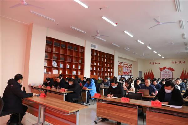 山東省濰坊商業(yè)學(xué)校召開(kāi)新學(xué)期全校安全工作會(huì)議