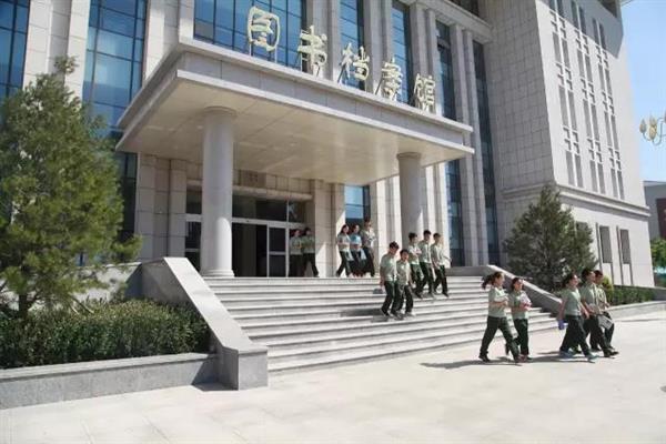 山東力明技工學(xué)校是一所什么樣的護(hù)理學(xué)校？教學(xué)環(huán)境好嗎？