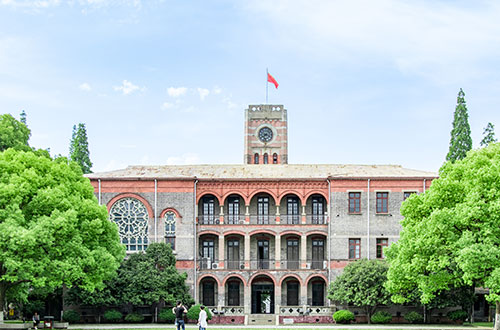 青島萊西市職業(yè)教育中心是學(xué)校嗎？有什么專(zhuān)業(yè)？